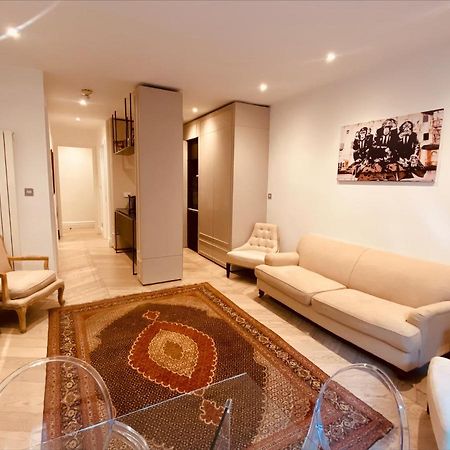 Kensington Garden Suite - 2 Bedrooms 런던 외부 사진